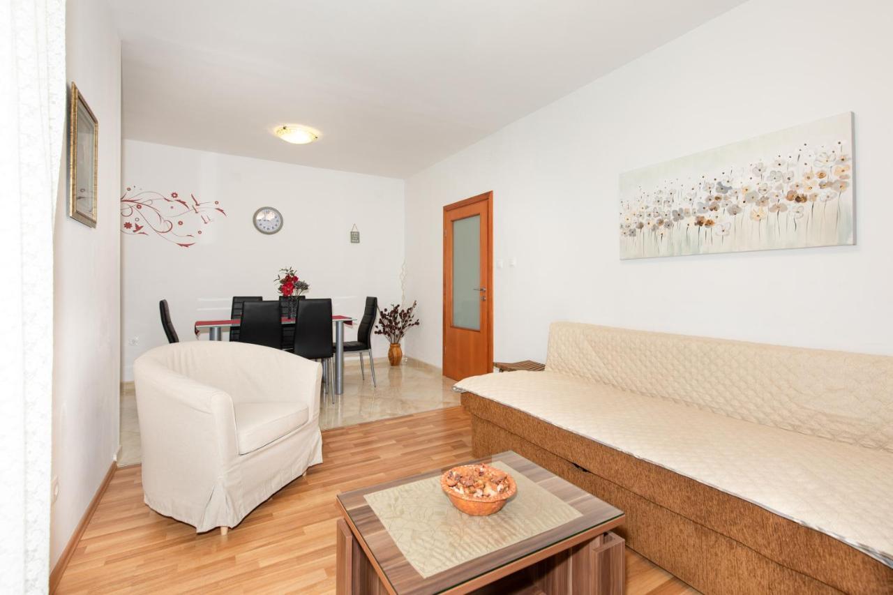 Apartman Marjeto 크르크 외부 사진